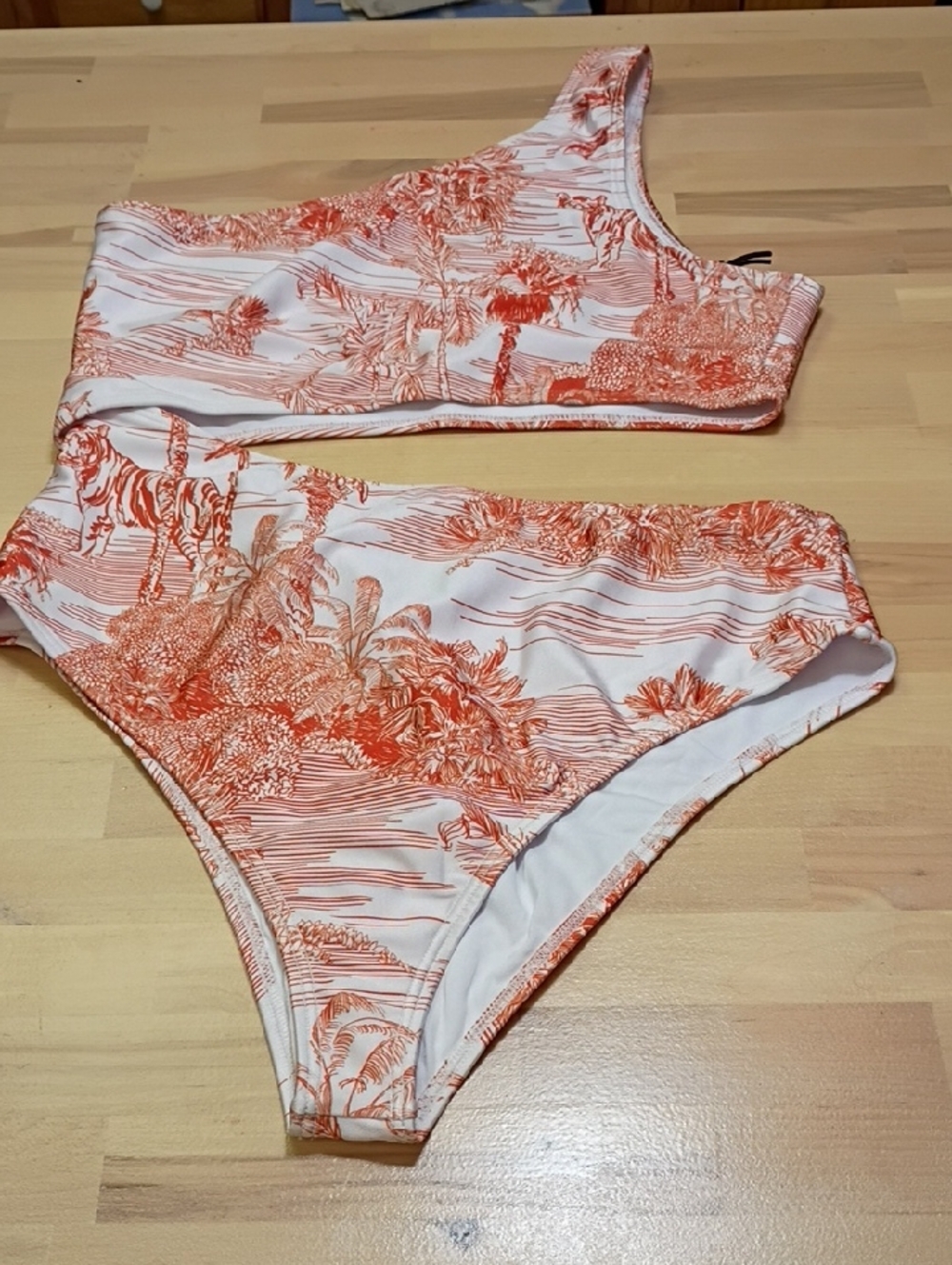 NWT Noli Paradise Orange and White Jungle Isla One-Piece Swim Off Shoulder Sz Lg